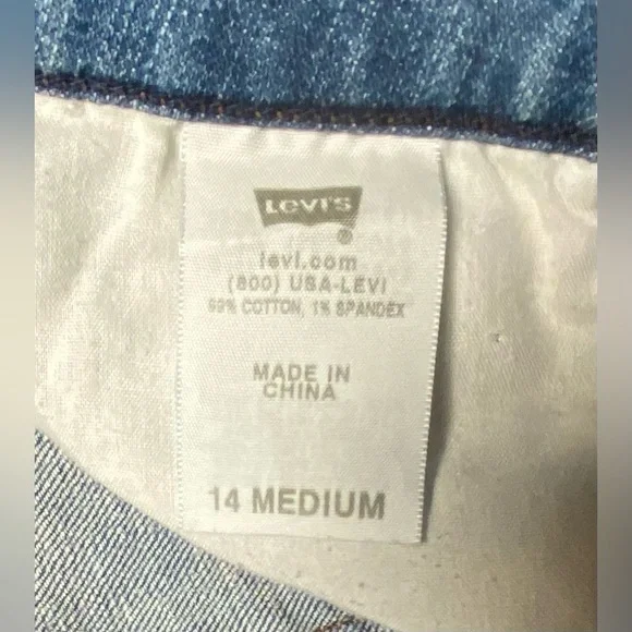 Levi's Low Boot Cut 545 Jeans Light Wash Size 14 Medium - Picture 7 of 14